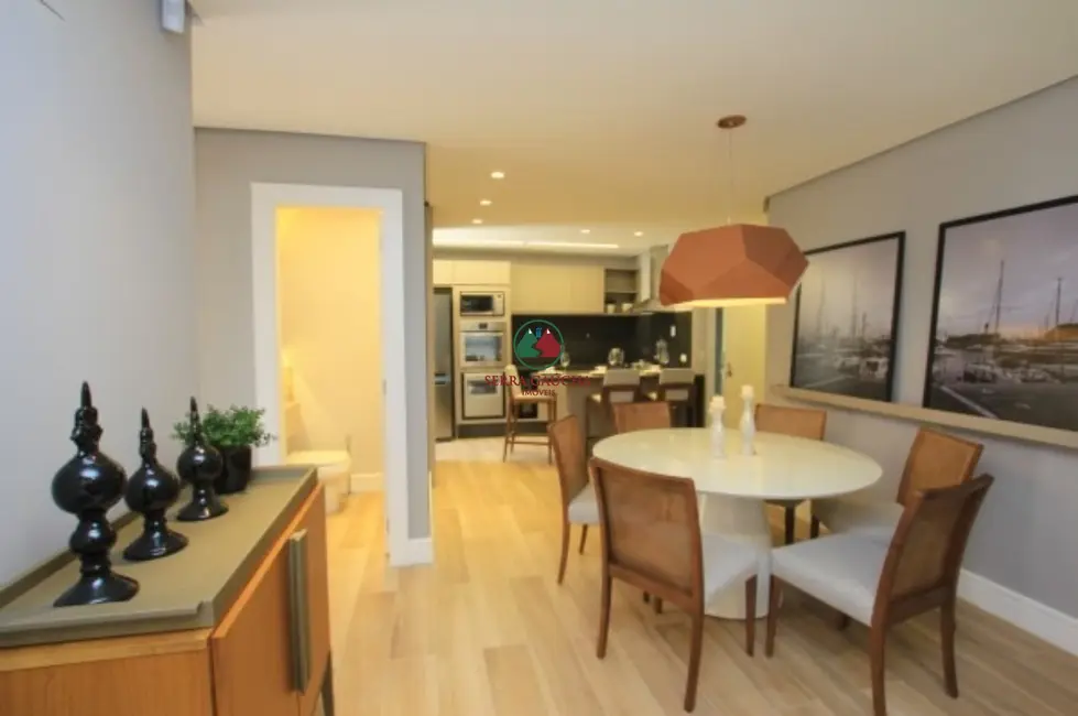 Apartamento com 3 quartos à venda, 135m2 em Gramado - RS - imagem 8 Foto 8 de Apartamento com 3 quartos à venda, 135m2 em Gramado - RS