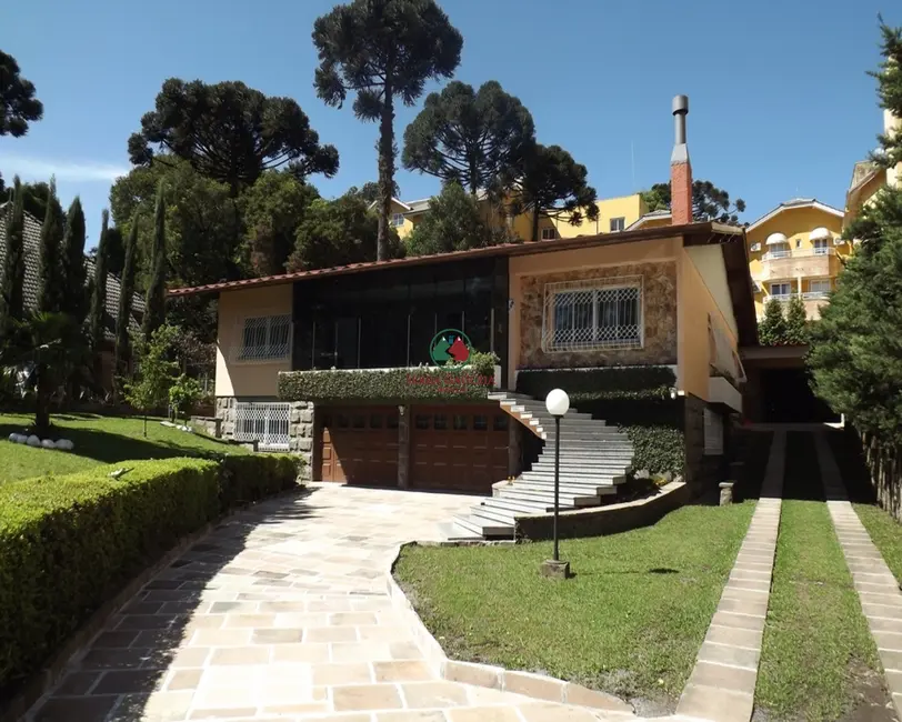 Casa com 6 quartos à venda, 545m2 em Centro, Canela - RS - imagem 5 Foto 5 de Casa com 6 quartos à venda, 545m2 em Centro, Canela - RS