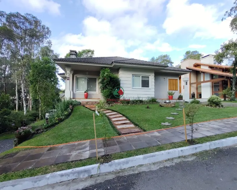 Foto 1 de Casa com 7 quartos à venda, 353m2 em Gramado - RS