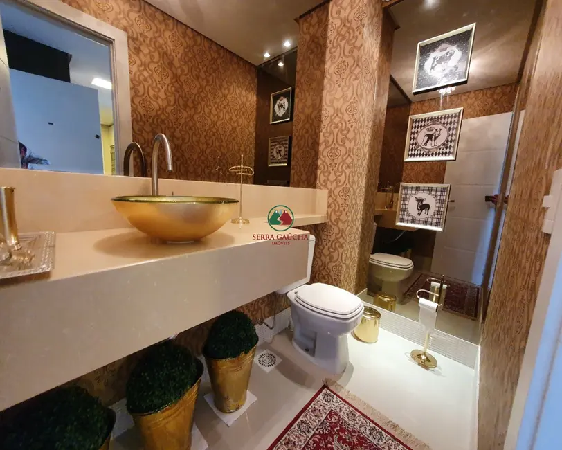 Apartamento com 4 quartos à venda, 280m2 em Centro, Gramado - RS - imagem 3 Foto 3 de Apartamento com 4 quartos à venda, 280m2 em Centro, Gramado - RS