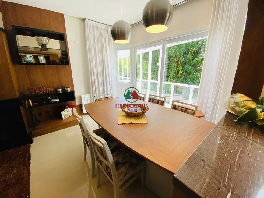 Apartamento com 2 quartos à venda, 73m2 em Centro, Canela - RS - imagem 6 Foto 6 de Apartamento com 2 quartos à venda, 73m2 em Centro, Canela - RS