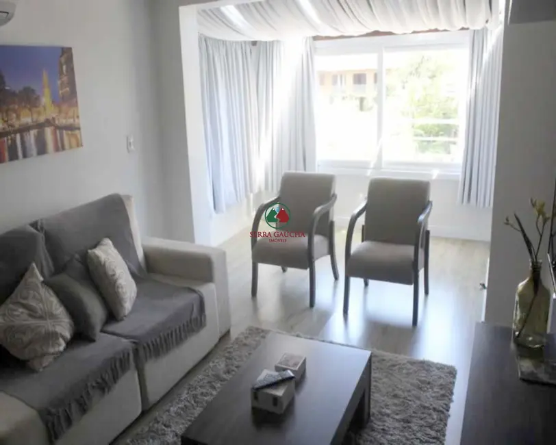 Apartamento com 3 quartos à venda, 120m2 em Centro, Gramado - RS - imagem 3 Foto 3 de Apartamento com 3 quartos à venda, 120m2 em Centro, Gramado - RS