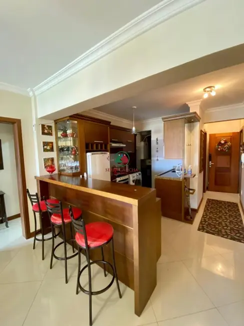 Apartamento com 2 quartos à venda, 101m2 em Gramado - RS - imagem 8 Foto 8 de Apartamento com 2 quartos à venda, 101m2 em Gramado - RS