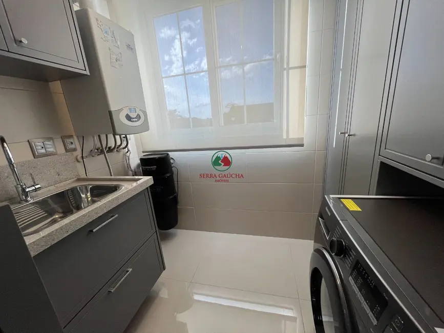 Foto 9 de Apartamento com 3 quartos à venda, 227m2 em Centro, Gramado - RS