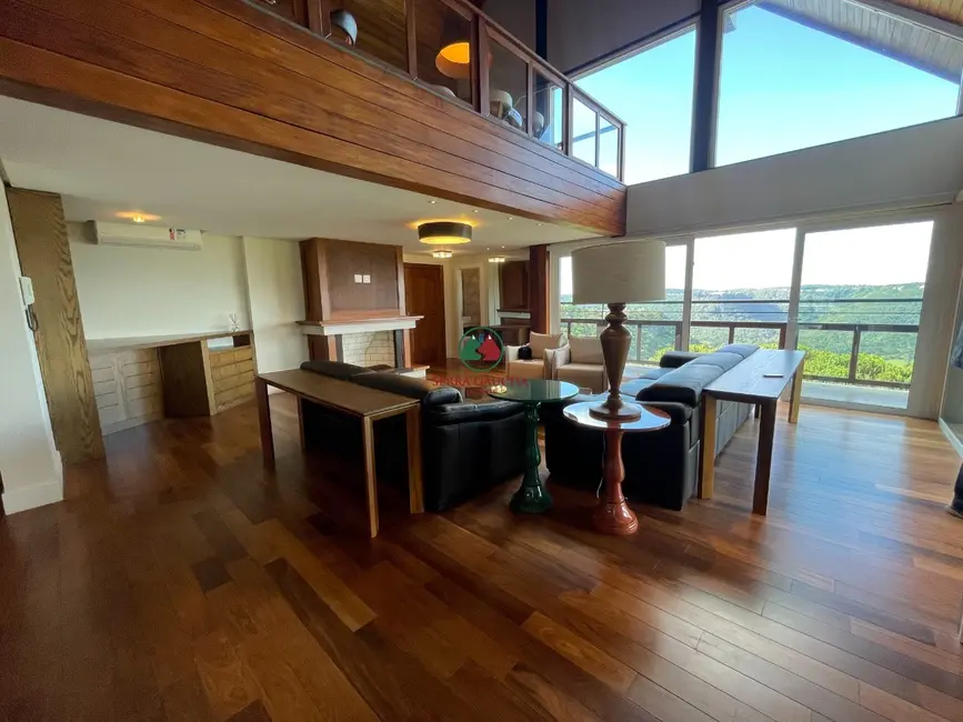 Apartamento com 5 quartos à venda, 332m2 em Centro, Gramado - RS - imagem 5 Foto 5 de Apartamento com 5 quartos à venda, 332m2 em Centro, Gramado - RS