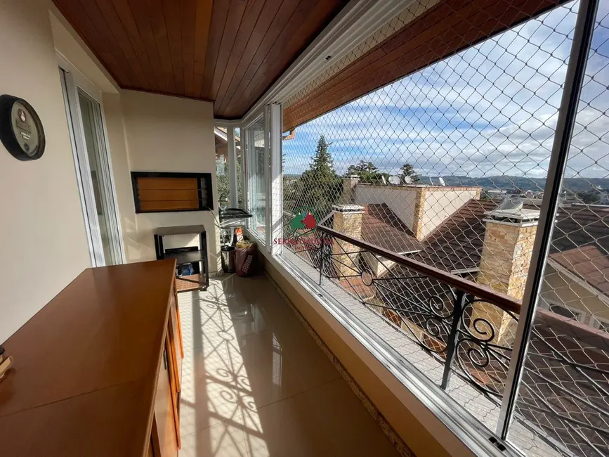 Apartamento com 2 quartos à venda, 101m2 em Centro, Gramado - RS - imagem 9 Foto 9 de Apartamento com 2 quartos à venda, 101m2 em Centro, Gramado - RS