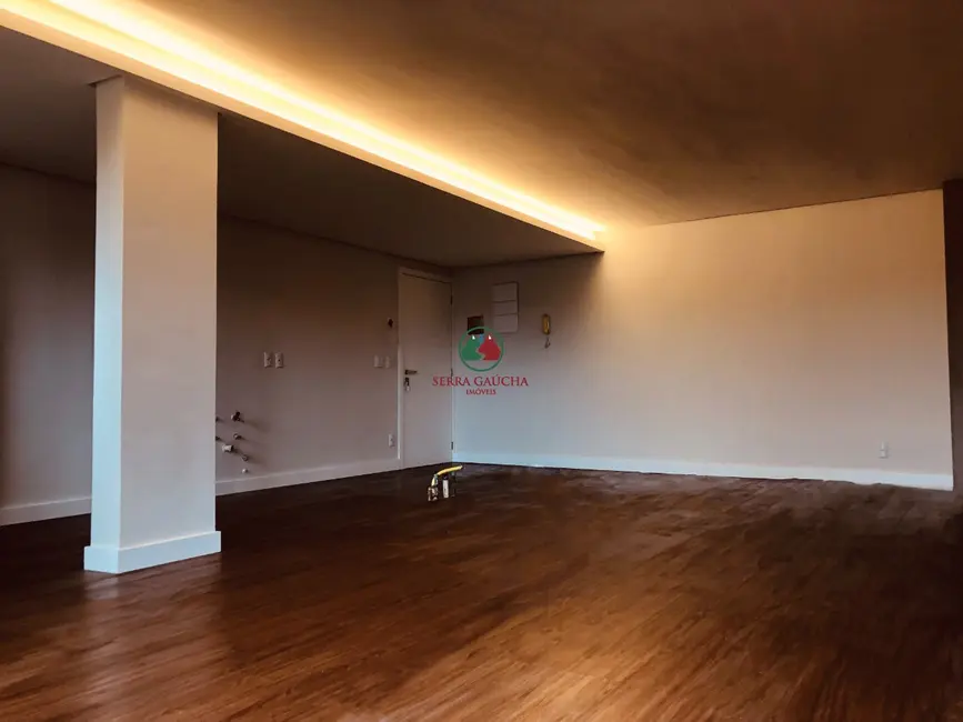 Apartamento com 2 quartos à venda, 82m2 em Centro, Gramado - RS - imagem 7 Foto 7 de Apartamento com 2 quartos à venda, 82m2 em Centro, Gramado - RS