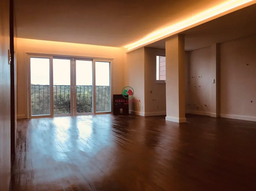 Apartamento com 2 quartos à venda, 82m2 em Centro, Gramado - RS - imagem 4 Foto 4 de Apartamento com 2 quartos à venda, 82m2 em Centro, Gramado - RS