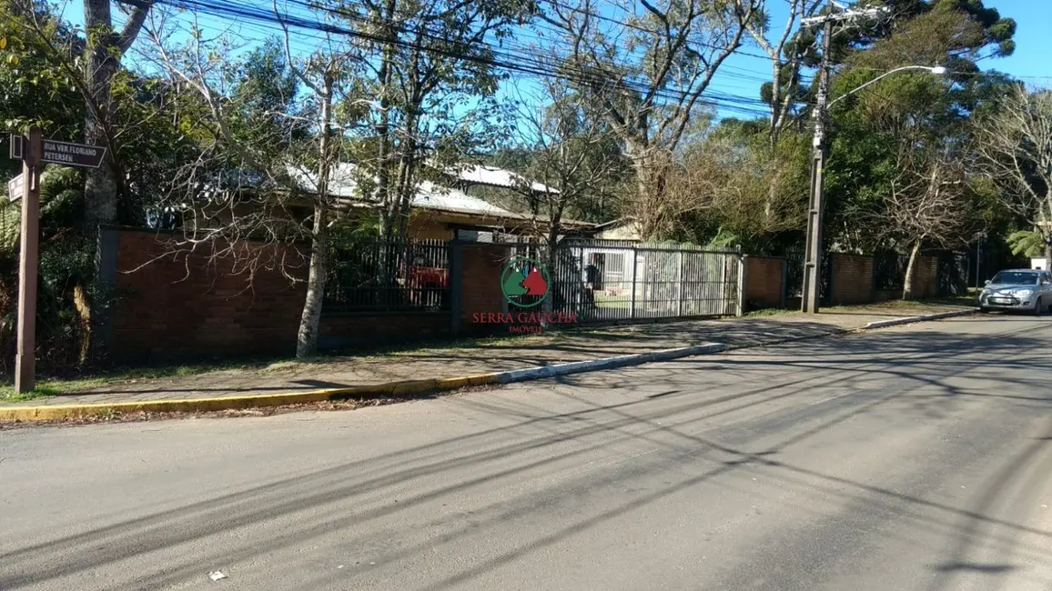 Foto 3 de Terreno / Lote à venda, 1854m2 em Gramado - RS