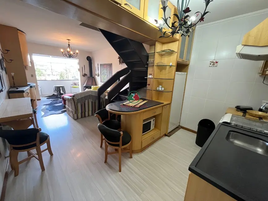 Apartamento com 3 quartos à venda, 90m2 em Centro, Gramado - RS - imagem 8 Foto 8 de Apartamento com 3 quartos à venda, 90m2 em Centro, Gramado - RS