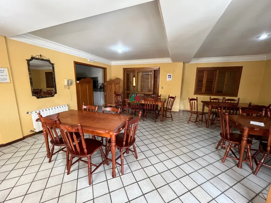 Apartamento com 3 quartos à venda, 90m2 em Centro, Gramado - RS - imagem 6 Foto 6 de Apartamento com 3 quartos à venda, 90m2 em Centro, Gramado - RS