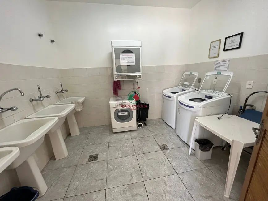 Apartamento com 3 quartos à venda, 90m2 em Centro, Gramado - RS - imagem 5 Foto 5 de Apartamento com 3 quartos à venda, 90m2 em Centro, Gramado - RS