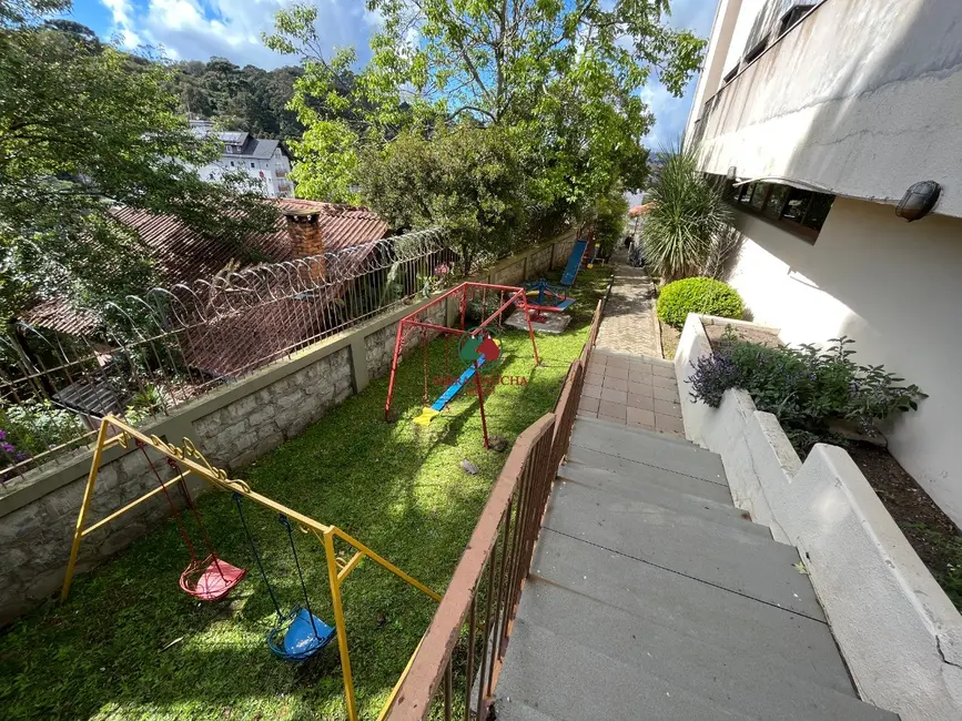 Apartamento com 3 quartos à venda, 90m2 em Centro, Gramado - RS - imagem 2 Foto 2 de Apartamento com 3 quartos à venda, 90m2 em Centro, Gramado - RS