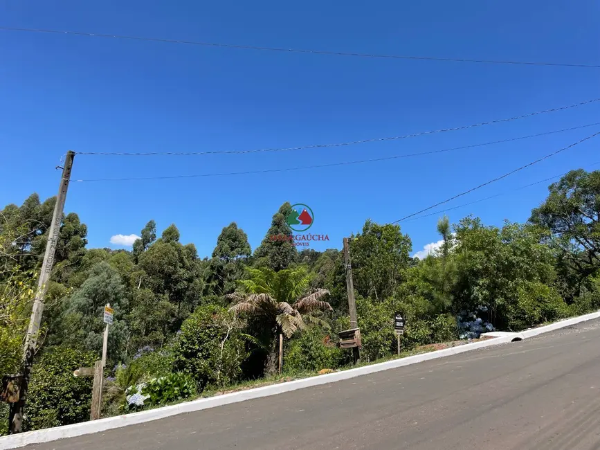 Foto 1 de Terreno / Lote à venda, 383m2 em Gramado - RS