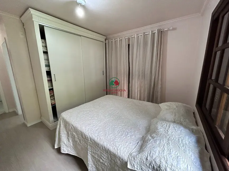 Foto 15 de Casa com 3 quartos à venda, 135m2 em Centro, Canela - RS