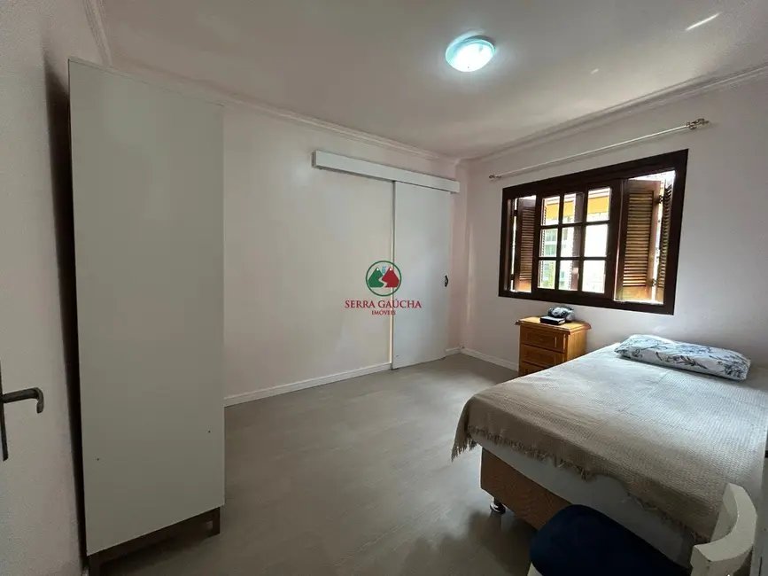 Foto 12 de Casa com 3 quartos à venda, 135m2 em Centro, Canela - RS