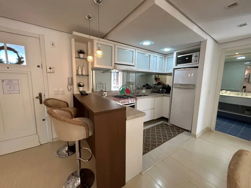 Apartamento com 3 quartos à venda, 103m2 em Centro, Gramado - RS - imagem 6 Foto 6 de Apartamento com 3 quartos à venda, 103m2 em Centro, Gramado - RS