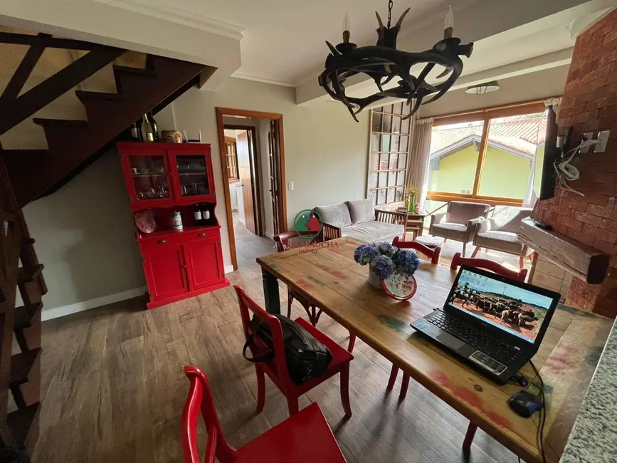 Apartamento com 3 quartos à venda, 117m2 em Gramado - RS - imagem 3 Foto 3 de Apartamento com 3 quartos à venda, 117m2 em Gramado - RS