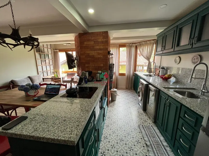 Apartamento com 3 quartos à venda, 117m2 em Gramado - RS - imagem 7 Foto 7 de Apartamento com 3 quartos à venda, 117m2 em Gramado - RS