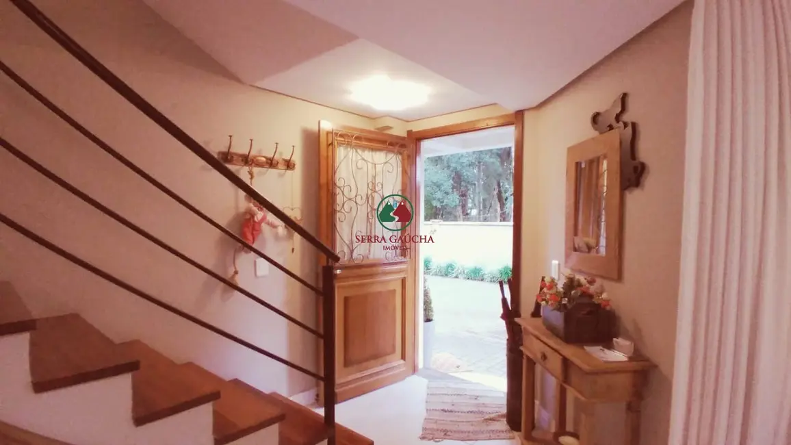 Foto 2 de Casa com 3 quartos à venda, 112m2 em Canela - RS