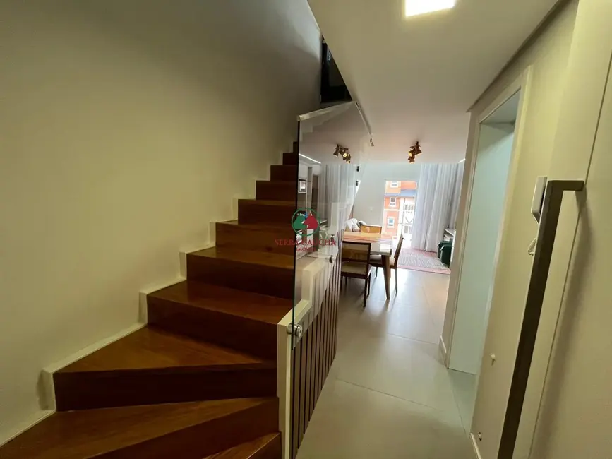 Foto 3 de Apartamento com 1 quarto à venda, 54m2 em Centro, Canela - RS