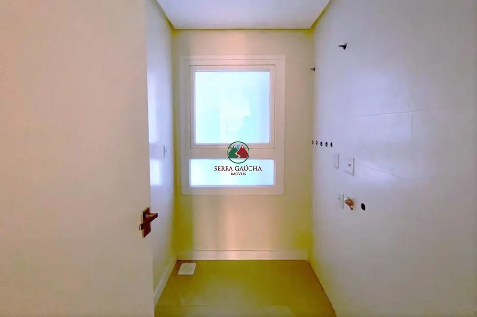 Foto 8 de Apartamento com 3 quartos à venda, 114m2 em Centro, Canela - RS