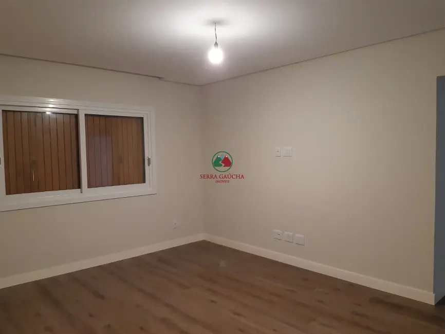 Casa com 3 quartos à venda, 220m2 em Canela - RS - imagem 6 Foto 6 de Casa com 3 quartos à venda, 220m2 em Canela - RS