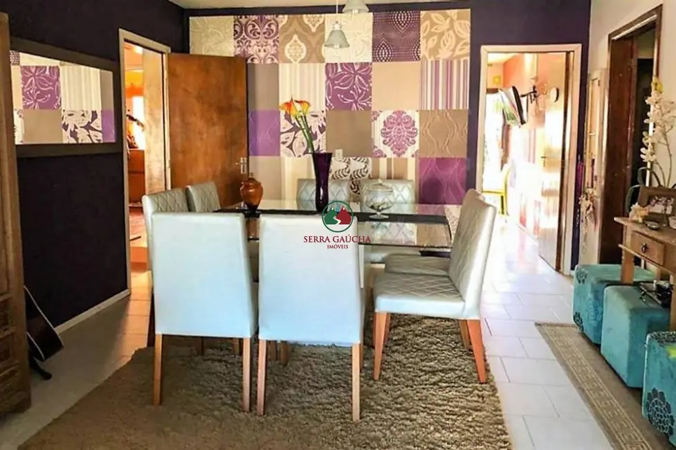 Casa com 3 quartos à venda, 203m2 em Canela - RS - imagem 4 Foto 4 de Casa com 3 quartos à venda, 203m2 em Canela - RS