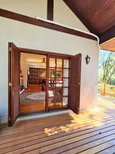 Foto 8 de Casa com 4 quartos à venda, 200m2 em Gramado - RS