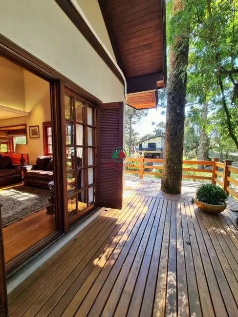 Foto 9 de Casa com 4 quartos à venda, 200m2 em Gramado - RS