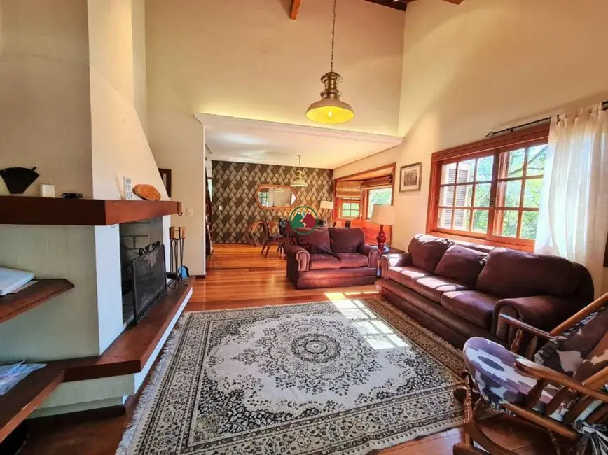 Foto 7 de Casa com 4 quartos à venda, 200m2 em Gramado - RS