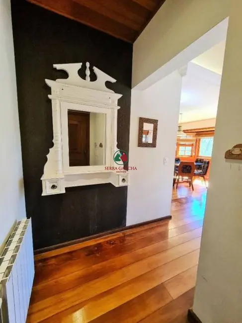 Foto 4 de Casa com 4 quartos à venda, 200m2 em Gramado - RS