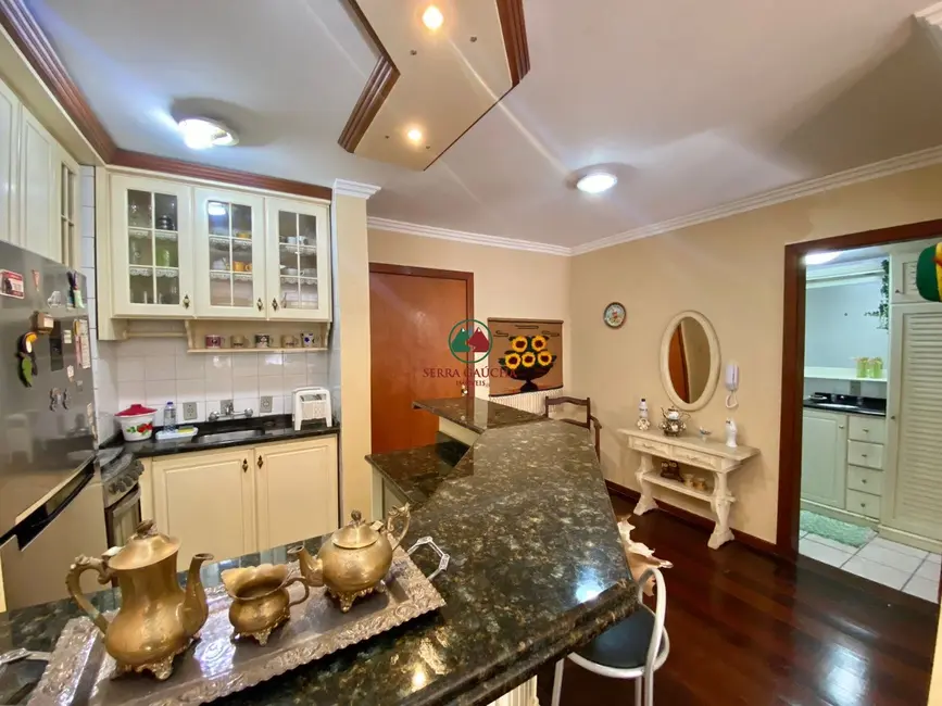 Apartamento com 1 quarto à venda, 47m2 em Centro, Gramado - RS - imagem 9 Foto 9 de Apartamento com 1 quarto à venda, 47m2 em Centro, Gramado - RS