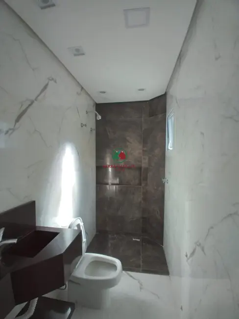 Casa com 3 quartos à venda, 310m2 em Canela - RS - imagem 8 Foto 8 de Casa com 3 quartos à venda, 310m2 em Canela - RS