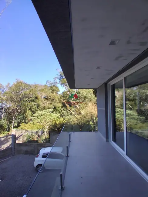 Casa com 3 quartos à venda, 310m2 em Canela - RS - imagem 5 Foto 5 de Casa com 3 quartos à venda, 310m2 em Canela - RS