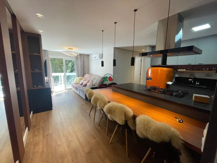 Foto 9 de Apartamento com 3 quartos à venda, 84m2 em São José, Canela - RS