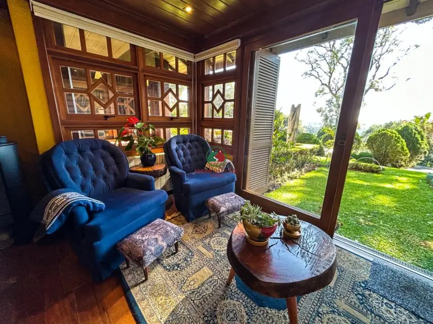 Foto 4 de Casa com 3 quartos à venda, 2768m2 em Gramado - RS