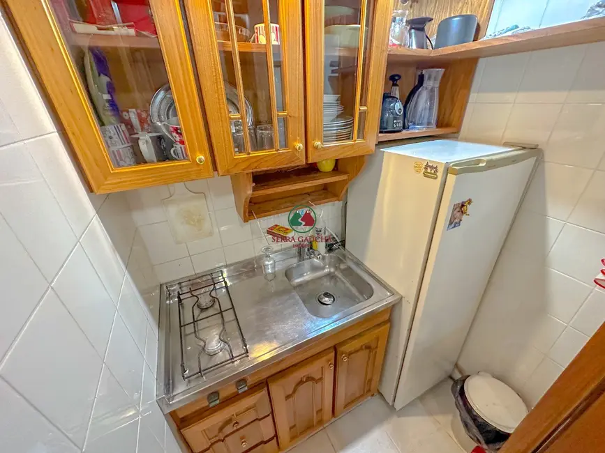 Apartamento com 2 quartos à venda, 57m2 em Centro, Gramado - RS - imagem 4 Foto 4 de Apartamento com 2 quartos à venda, 57m2 em Centro, Gramado - RS