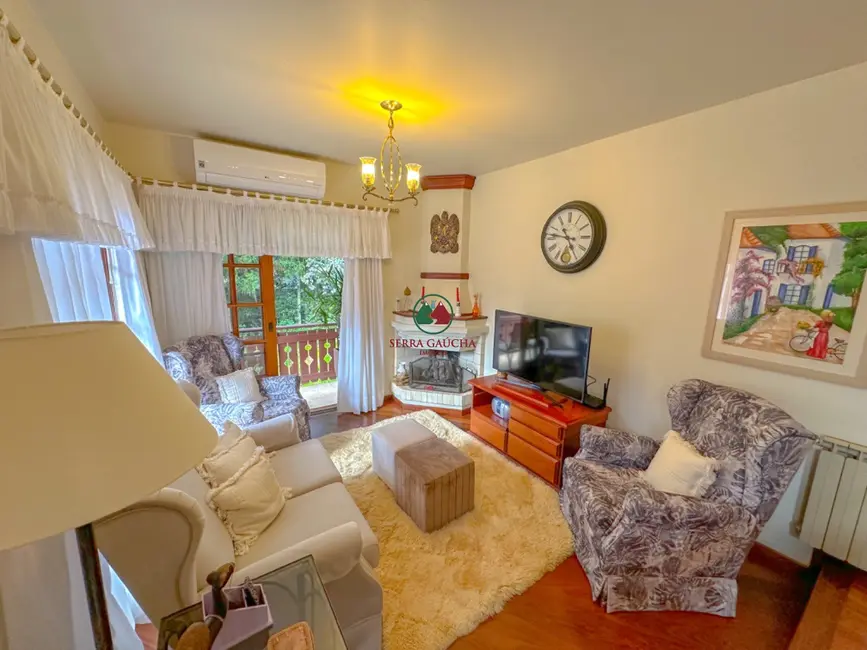 Foto 2 de Apartamento com 2 quartos à venda, 85m2 em Gramado - RS