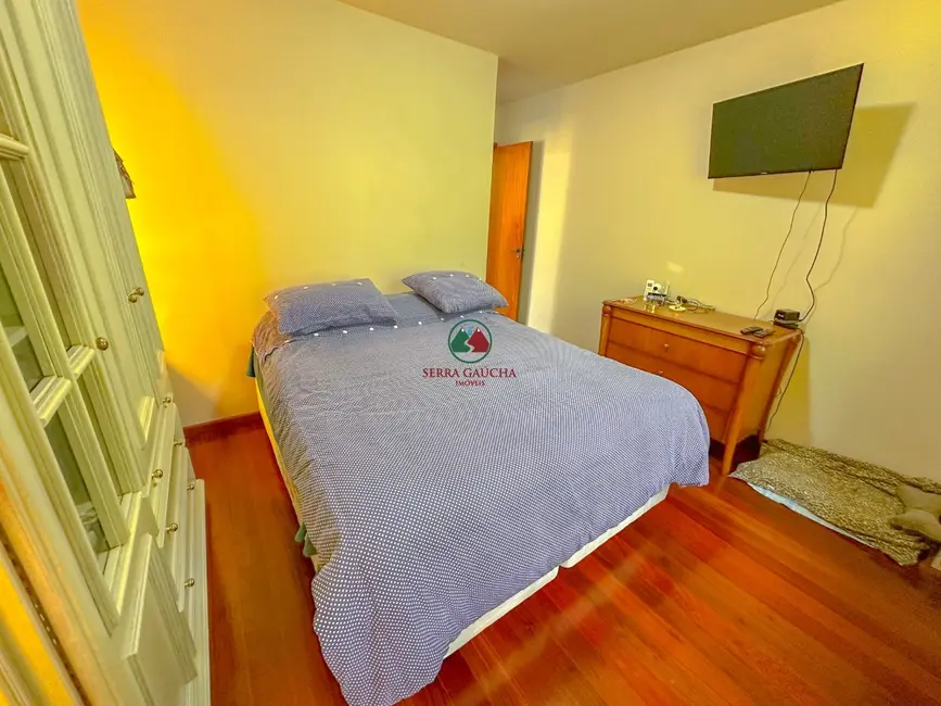 Apartamento com 4 quartos à venda, 141m2 em Gramado - RS - imagem 8 Foto 8 de Apartamento com 4 quartos à venda, 141m2 em Gramado - RS