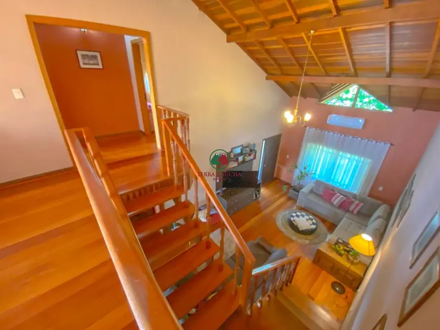 Foto 6 de Casa com 4 quartos à venda, 280m2 em Gramado - RS