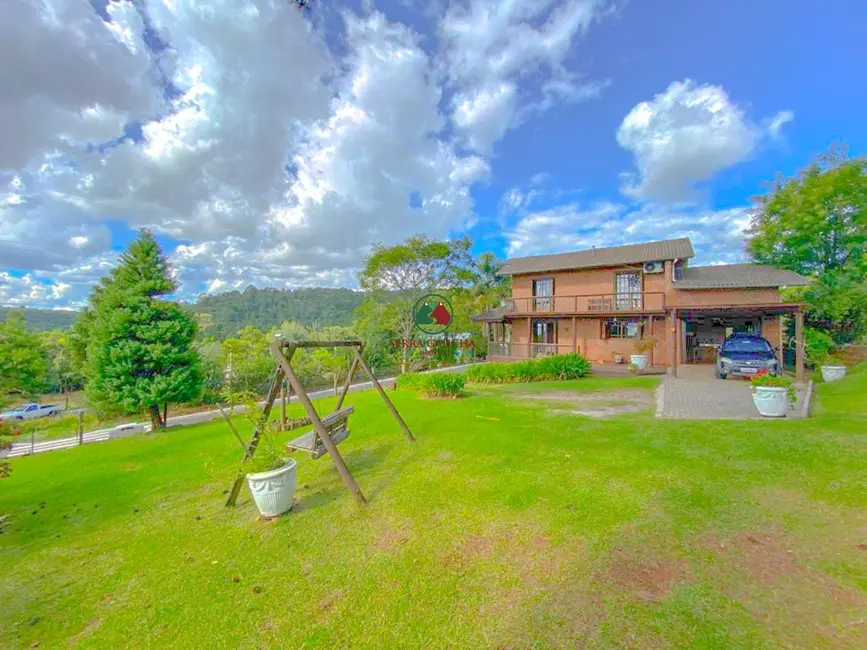 Foto 3 de Casa com 4 quartos à venda, 280m2 em Gramado - RS