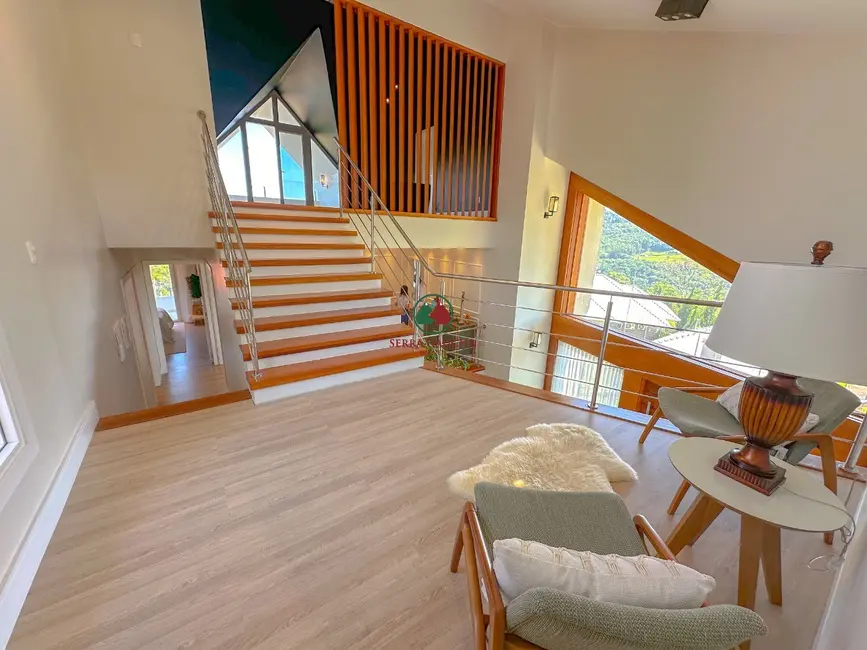 Casa com 4 quartos à venda, 348m2 em Nova Petropolis - RS - imagem 7 Foto 7 de Casa com 4 quartos à venda, 348m2 em Nova Petropolis - RS