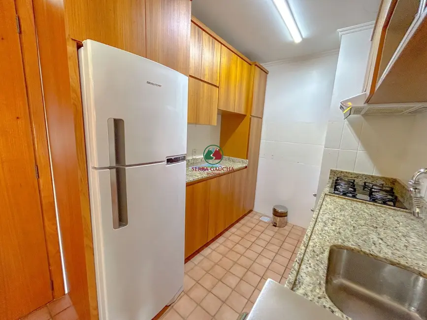 Apartamento com 3 quartos à venda e para alugar, 99m2 em Gramado - RS - imagem 8 Foto 8 de Apartamento com 3 quartos à venda e para alugar, 99m2 em Gramado - RS