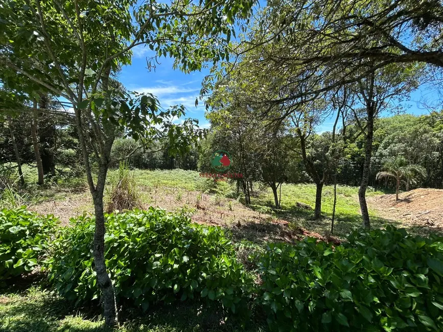 Foto 1 de Terreno / Lote à venda, 1577m2 em Gramado - RS