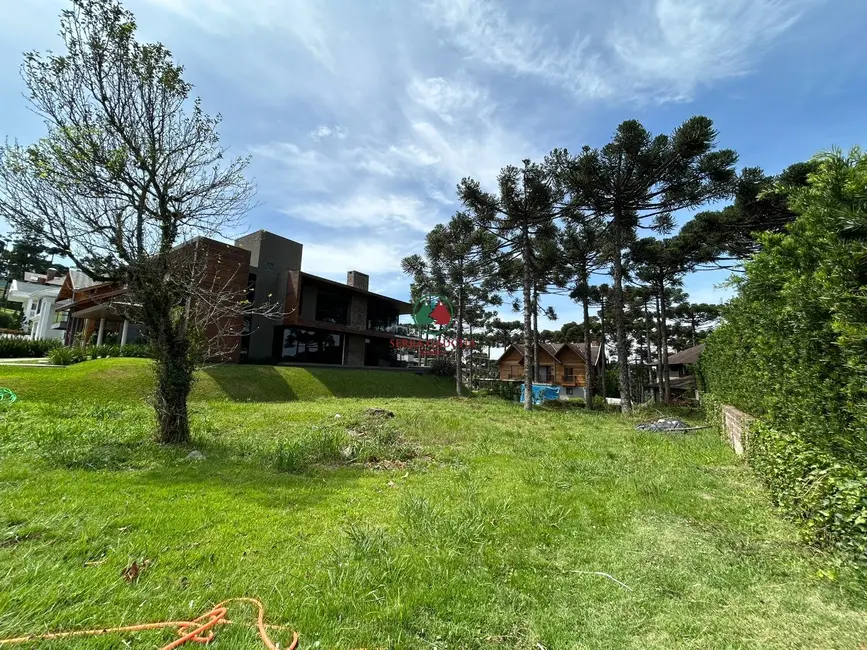 Foto 3 de Terreno / Lote à venda, 800m2 em Gramado - RS