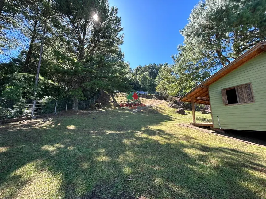 Foto 3 de Terreno / Lote à venda, 880m2 em Gramado - RS