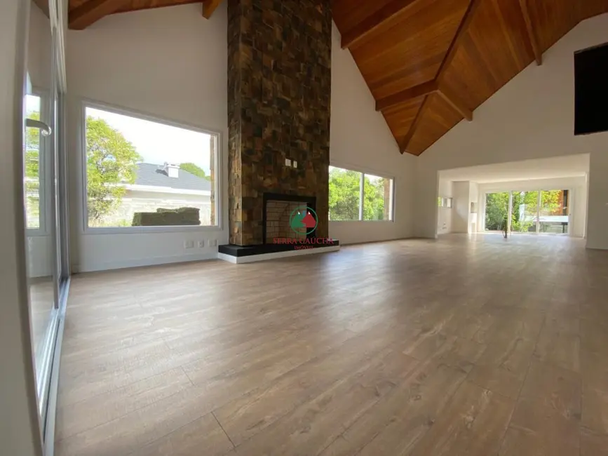 Foto 6 de Casa com 3 quartos à venda, 271m2 em Gramado - RS