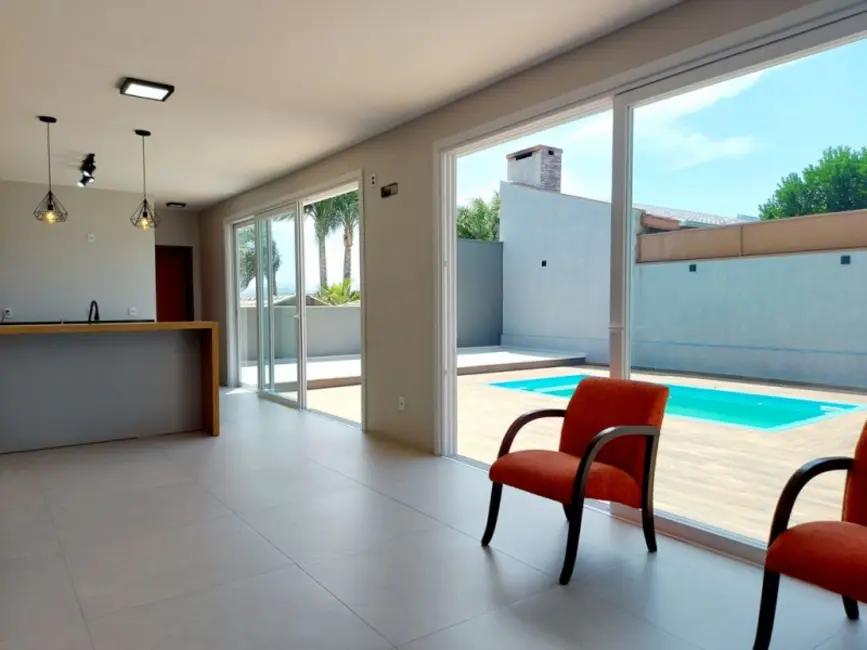 Foto 3 de Casa com 2 quartos à venda, 170m2 em Encosta do Sol, Estancia Velha - RS