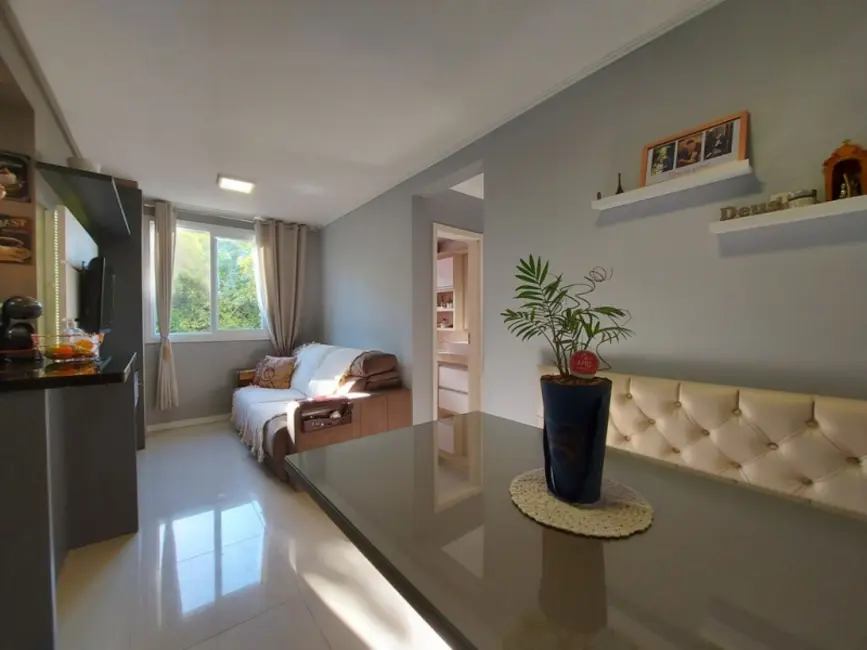 Apartamento com 2 quartos à venda, 50m2 em Operário, Novo Hamburgo - RS - imagem 3 Foto 3 de Apartamento com 2 quartos à venda, 50m2 em Operário, Novo Hamburgo - RS